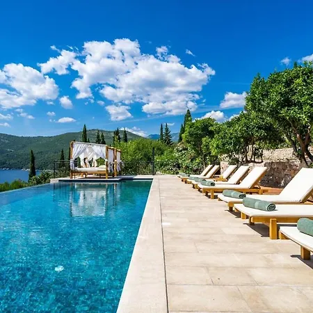 Perfect For Relaxation Located Near The Legendary Of Dubrovnik