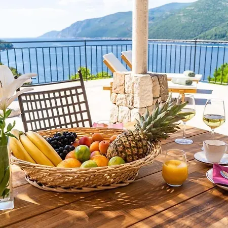 Perfect For Relaxation Located Near The Legendary Of Dubrovnik * Molunat