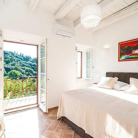 Perfect For Relaxation Located Near The Legendary Of Dubrovnik *