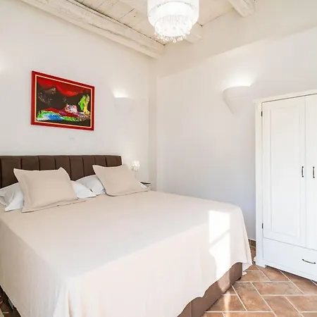 Perfect For Relaxation Located Near The Legendary Of Dubrovnik Molunat