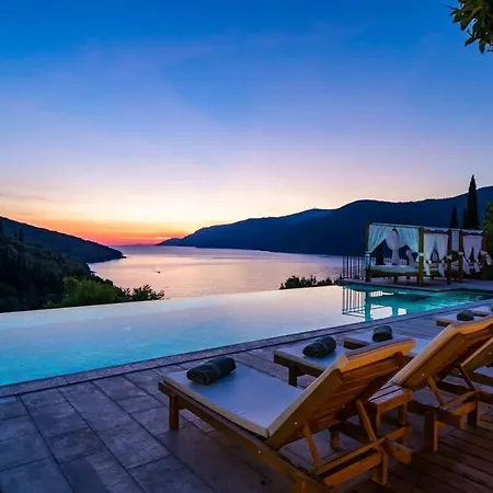 Perfect For Relaxation Located Near The Legendary Of Dubrovnik Molunat