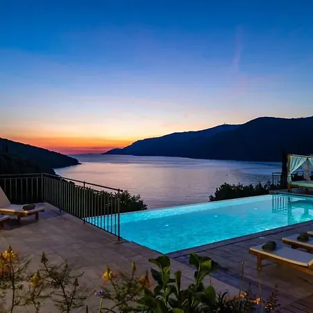 Perfect For Relaxation Located Near The Legendary Of Dubrovnik Molunat